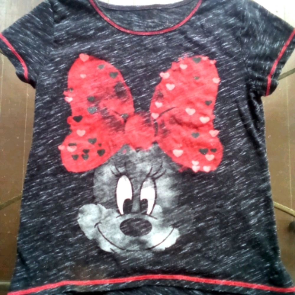 2/$10 Minnie mouse graphic Tee